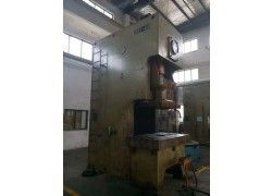 二手高速?zèng)_床回收