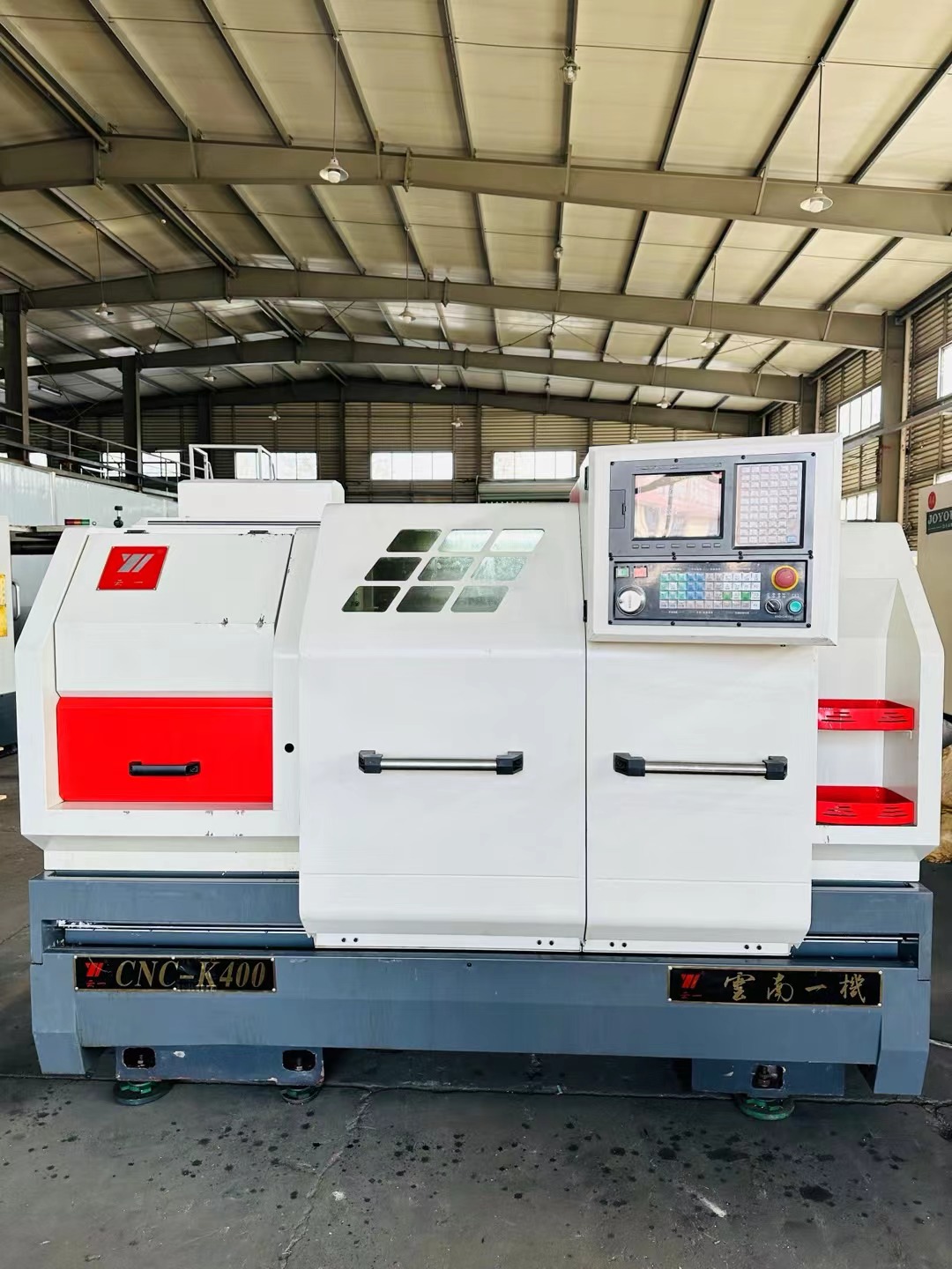 數(shù)控車(chē)床-云機(jī)